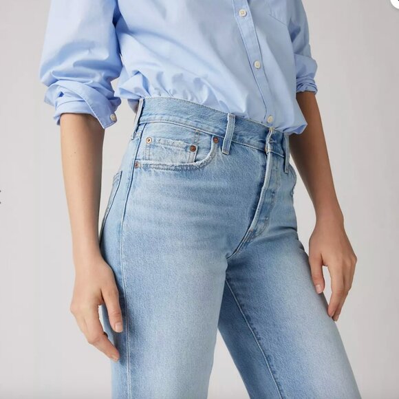 Levi's Light Blue High Rise Women Jeans - Picture 1 of 11